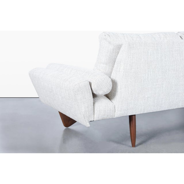 Mid-Century Modern Walnut Gondola Sofa by Adrian Pearsall for Craft Associates For Sale - Image 11 of 12