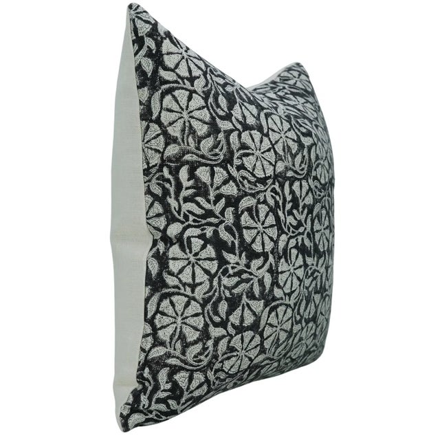 Fabdivine Handblock Print Cushion Cover 18x18 Inch Off-White Linen-Rudraksh For Sale - Image 4 of 5