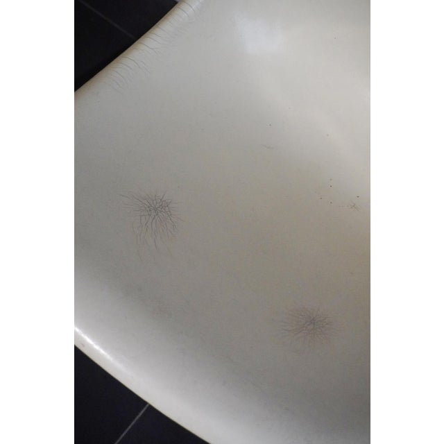 Vintage Cream Fiberglass Chairs by Charles & Ray Eames for Herman Miller, 1950s, Set of 2 For Sale - Image 11 of 18