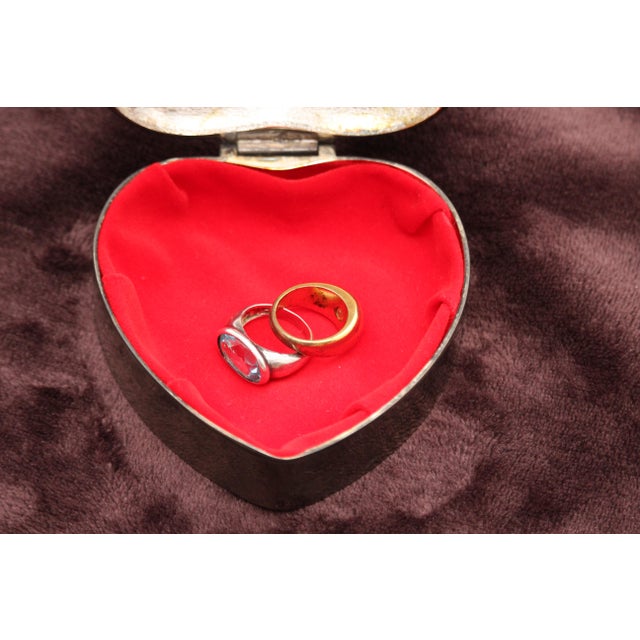 Heart-Shaped Silver Jewelry Box, 1970s For Sale - Image 15 of 18