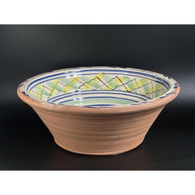 Spanish Ceramic Lebrillo Plate with Painted Bull from Triana, 19th Century For Sale - Image 6 of 8