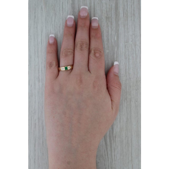 0.29ctw Emerald Diamond Ring 14k Yellow Gold Size 8.5 Engagement Stackable For Sale In Greensboro - Image 6 of 8