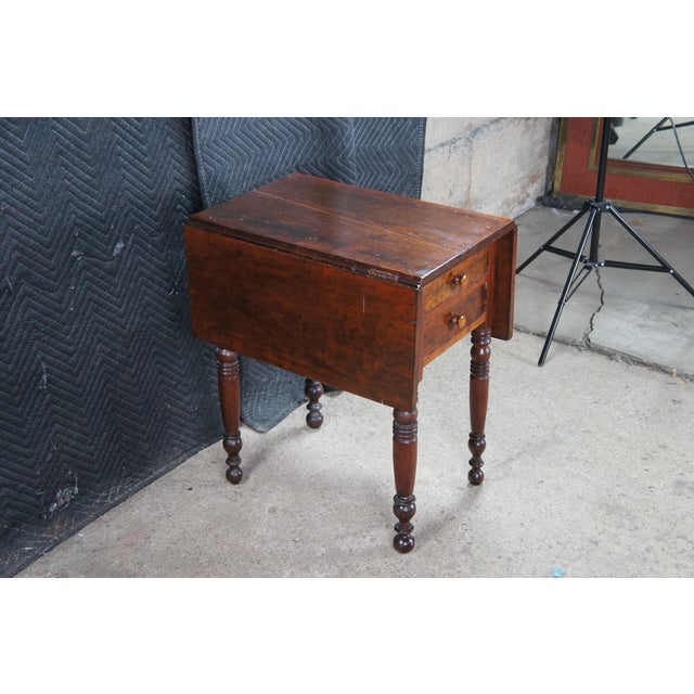 Early 20th Century Antique Early American Federal Cherry Drop Leaf Parlor Side Accent Table For Sale - Image 5 of 12