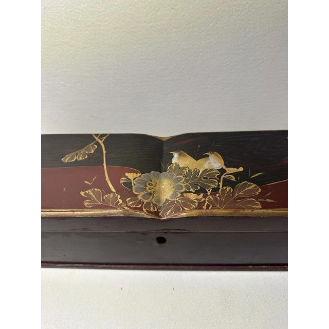 1920s Antique Japanese Shikki Lacquer Box, 1920s For Sale - Image 5 of 13
