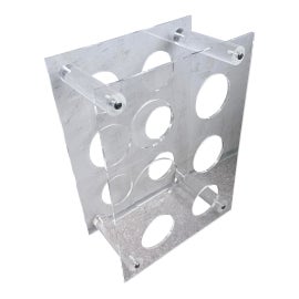 Example of Minimalism Wine Bottle Holders