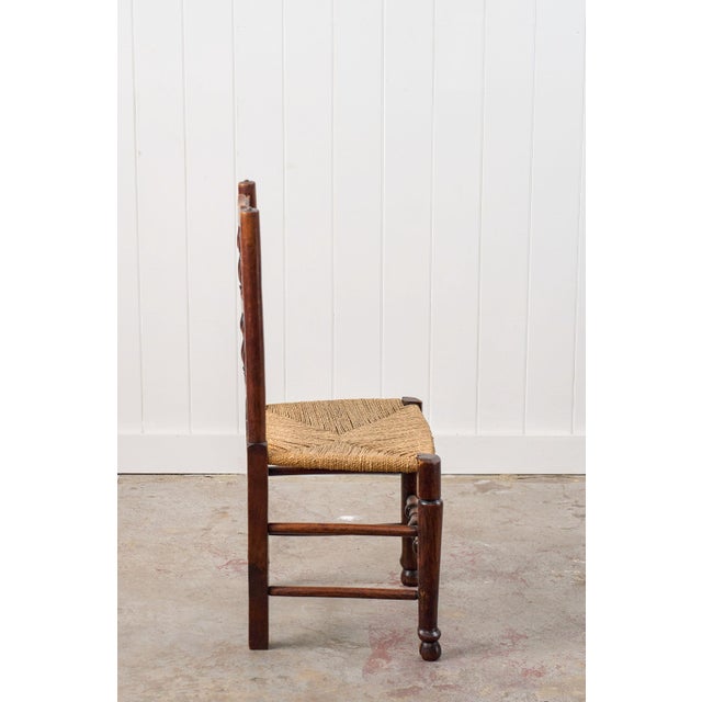 English Early 19th Century English Oak Spindle Back Chair With Rush Seat For Sale - Image 3 of 9