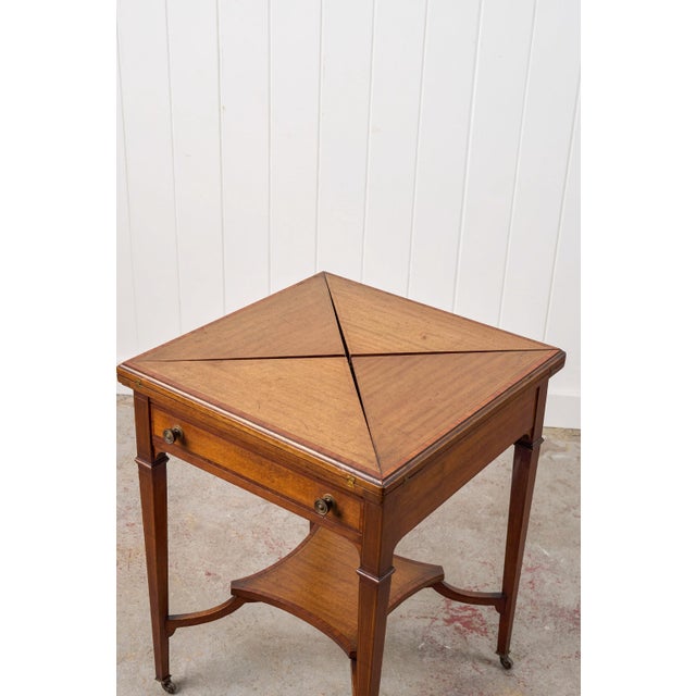 Early 20th Century Edwardian Mahogany Envelope Card Table With Cross Banded Edge For Sale - Image 9 of 18