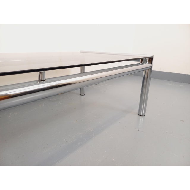 1970s Vintage Rectangular Coffee Table in Smoked Glass and Chrome Metal, 1970s For Sale - Image 5 of 18