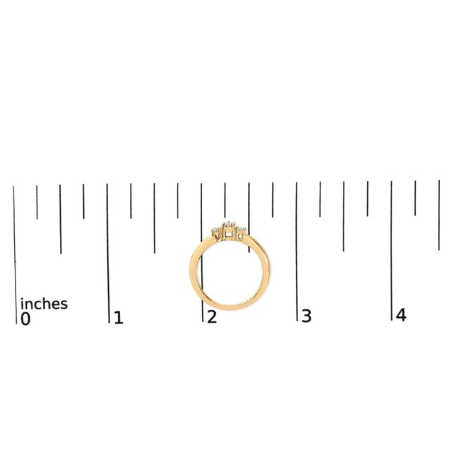 10K Yellow Gold 1/2 Cttw Diamond Three Stone Ring - Size 8 For Sale In New York - Image 6 of 6