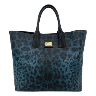 Mid 20th Century Dolce & Gabbana Blue Leopard Print Coated Canvas Tote For Sale