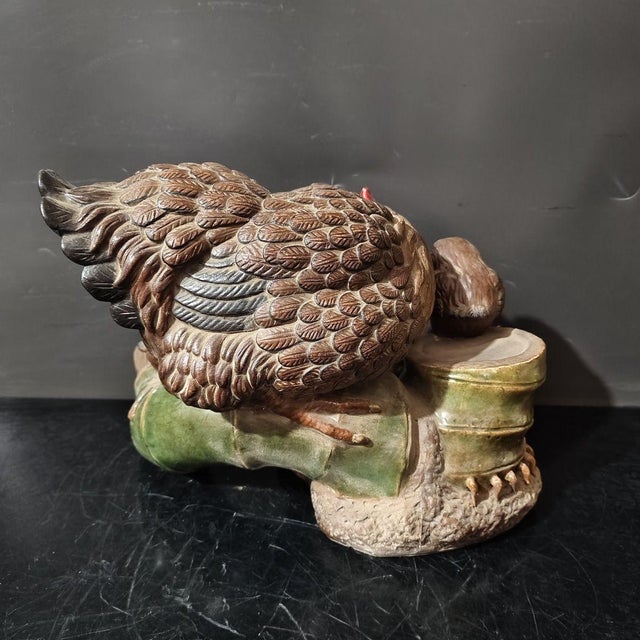 Vintage Shiwan Kiln Glazed Hen & Chicks Statue / Farmhouse Animal Sculpture For Sale - Image 4 of 6