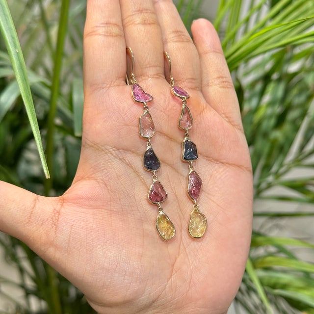 14.75ct Rainbow Sapphire Uncut Antique Style Dangle Earrings in 14k Gold- A Pair For Sale In New York - Image 6 of 14