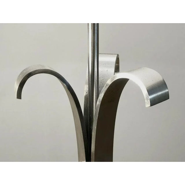 A radical and powerful tripod table lamp in the "Gerbe" model style, Post-Modernist, Psychedelic, Space-Age, Seventies, in...