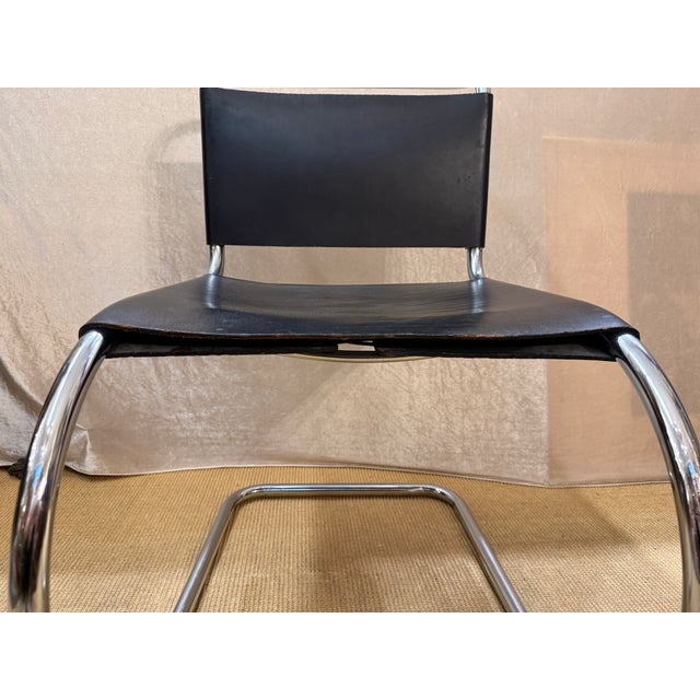 Metal MR10 Cantilever Chair in Leather and Chrome by Mies Van Der Rohe, 1970s For Sale - Image 7 of 10