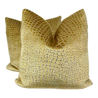 Hamilton Fabrics "Dundee" in Amber 22 For Sale