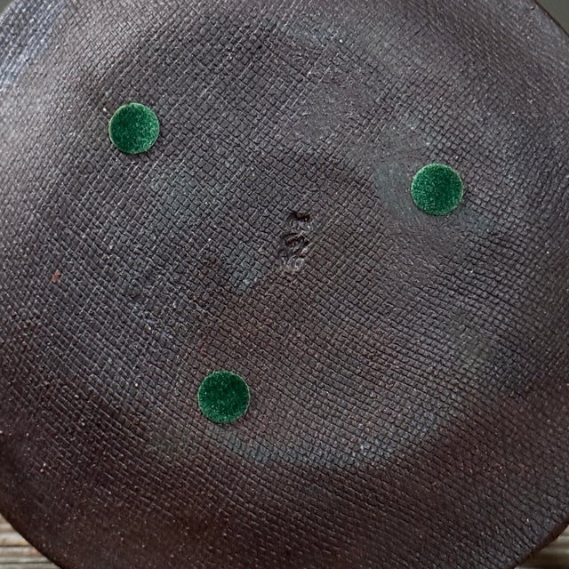 Brown Vintage Japanese Modernist Set of 5 Inlaid Stoneware Plates by Nakamura Baizan (1907-1997) For Sale - Image 8 of 8