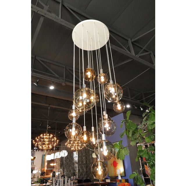 1970s Monumental Cascade Chandelier by Lightolier, 16 Globes For Sale - Image 11 of 13