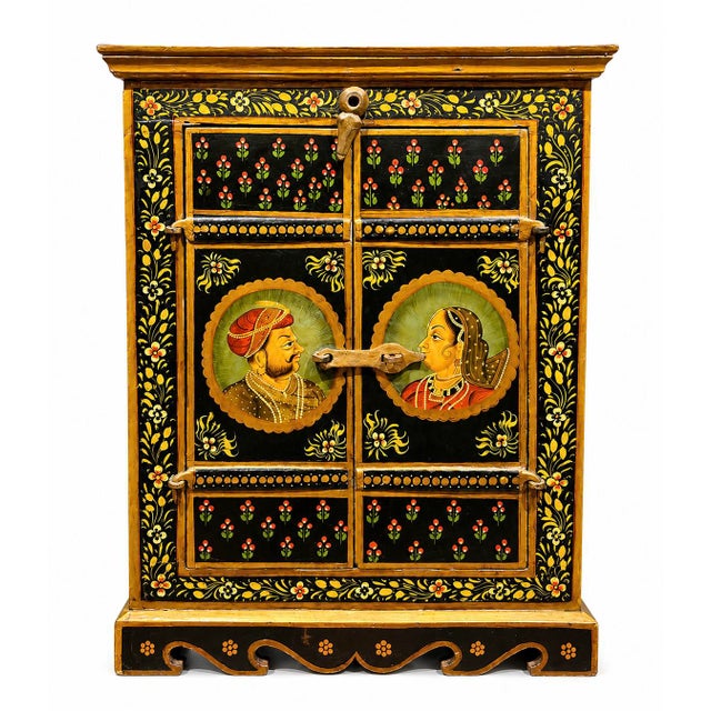 Indian Early 19th Century Indian Mughal Hand-Painted Polychrome Cabinet With Royal Portraits For Sale - Image 3 of 12