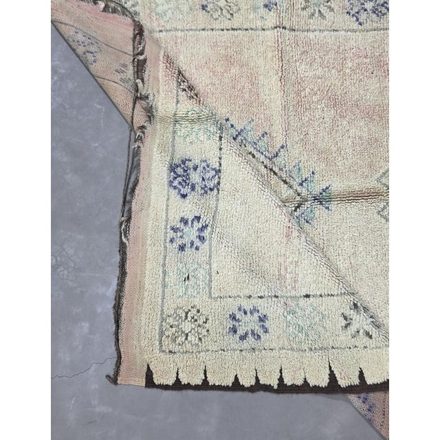 1970s Vintage Ivory Moroccan Rug - 11.3 X 5 Ft For Sale - Image 5 of 8