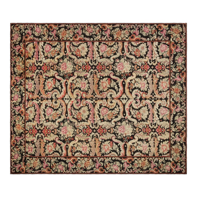Early 20th Century Russian Bessarabian Floral Handmade Wool Rug For Sale