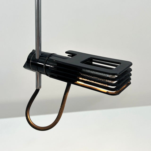 Modern Wing Desk Lamp attributed to Bruno Gecchelin for Oluce, 1970s For Sale - Image 3 of 10