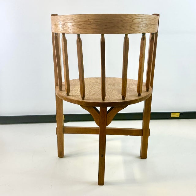 Early 1900s Antique Gustavian Folk Art Rustic European Oak Round Corner Side Chair. For Sale - Image 14 of 18