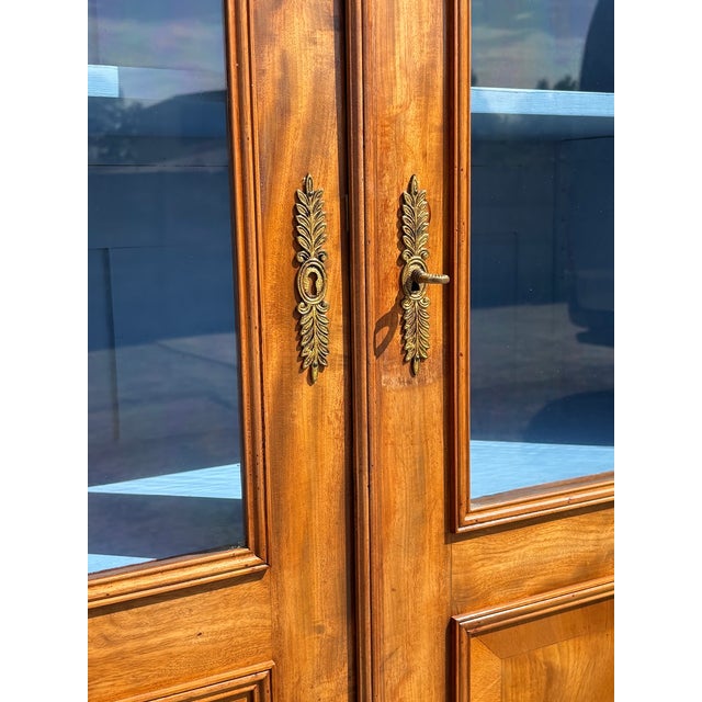 19th Century French Louis Philippe Walnut 4-Door Bookcase, 1880s For Sale - Image 9 of 14