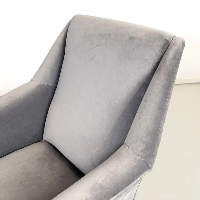 Italian Modern Armchair in Light Gray Velvet with Black Metal Legs, 1960s For Sale - Image 6 of 10