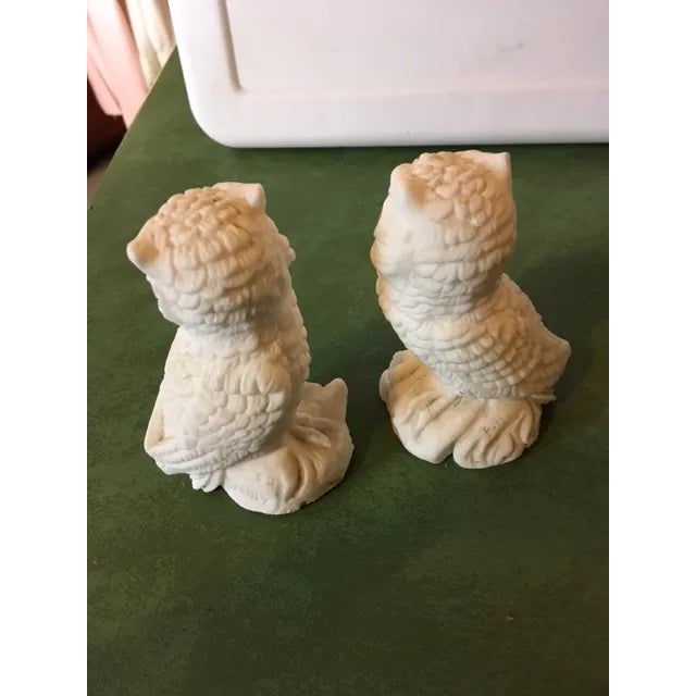 Traditional 1960s Italian White Stone Owls - a Pair For Sale - Image 3 of 9