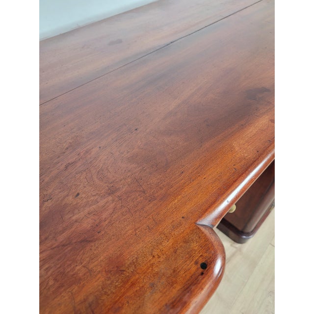 Wood English Victorian Writing Desk in Mahogany, 1890 For Sale - Image 7 of 18