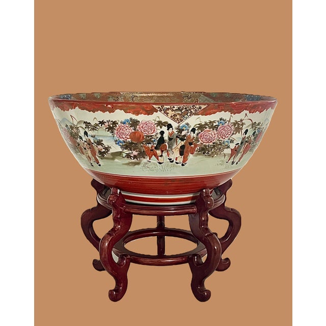 Exhibition Scale Japanese Kutani Porcelain Punch Bowl, Meiji Period, Circa 1880–1900 (Watano) For Sale - Image 4 of 17