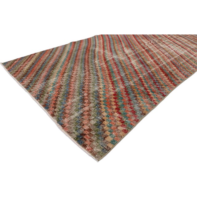 Mid-Century Modern Vintage Turkish Sivas Rug - 04'08 X 08'06 For Sale - Image 3 of 10