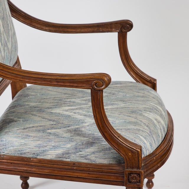 Early 19th Century Pair of Antique Italian Walnut Armchairs For Sale - Image 10 of 12