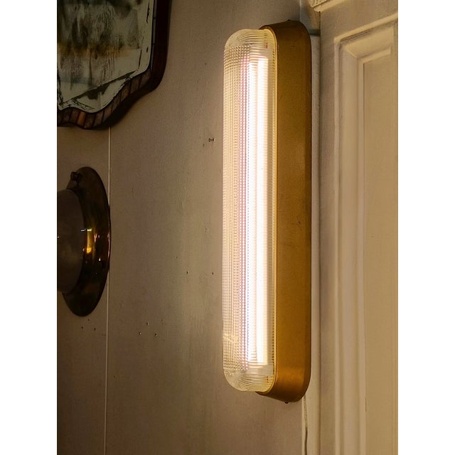 Metal Large Gilded Metal and Glass Wall Lamp, Italy, 1960s For Sale - Image 7 of 9