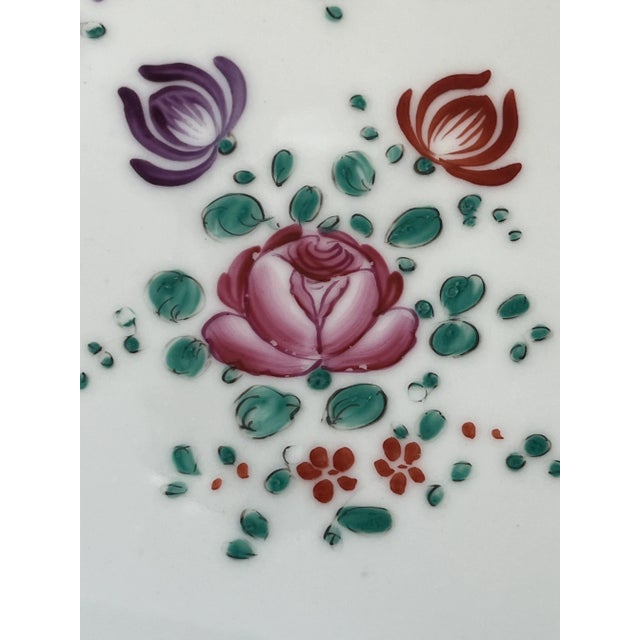 1920s Samson Chinese Export Style Floral Plate With Gold Trim For Sale In New York - Image 6 of 9