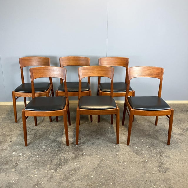 Dining Chairs in Teak and Leather by Henning Kjaernulf for Korup Stolefabrik, 1960s, Set of 6 For Sale - Image 16 of 16