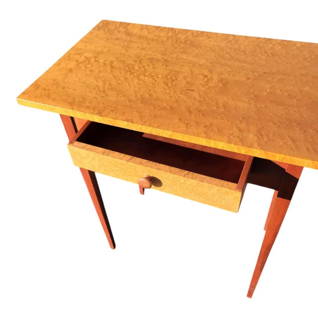 Vintage 1970s Birdseye Maple Shaker Style Hall Table W/ Drawer – Solid Wood For Sale - Image 15 of 18