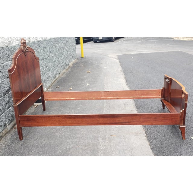 Brown Early 20th C. George III Style Carved Crest and Flame Mahogany Twin Bed For Sale - Image 8 of 10