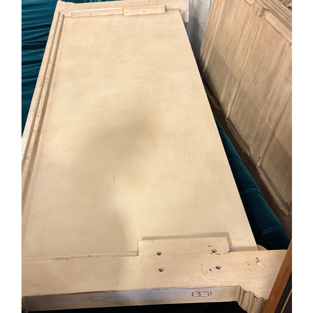 King Size Regency Wood Headboard + Footboard, Set For Sale - Image 13 of 14