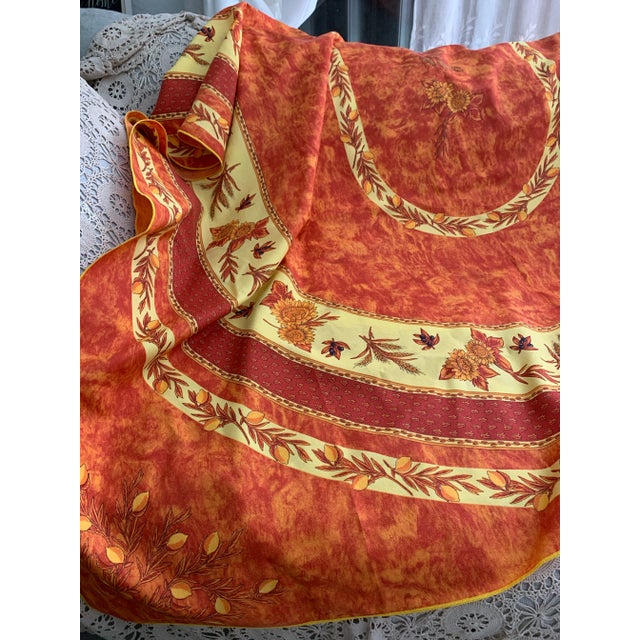 1990s Tablecloth Made in Provence Autumnal Bee Sunflowers Wipeable Rectangle 61” X 93” Terracotta For Sale - Image 12 of 12