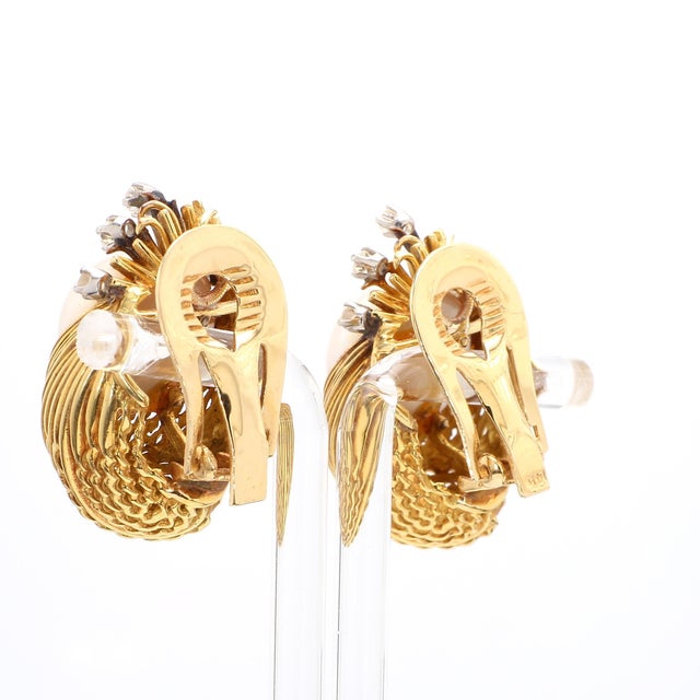 15mm Mabe Pearl & Diamond 14k Gold Retro Era Lever Back Earrings, Pair For Sale In Miami - Image 6 of 7