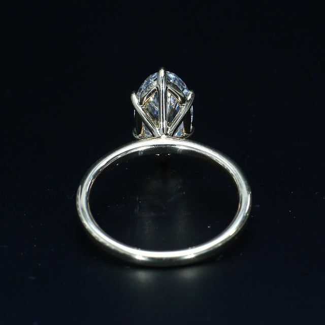 Early 21st Century 3ct Lab-Grown Moval Diamond Solitaire Engagement Ring in 14k Yellow Gold Size 8 For Sale - Image 5 of 8
