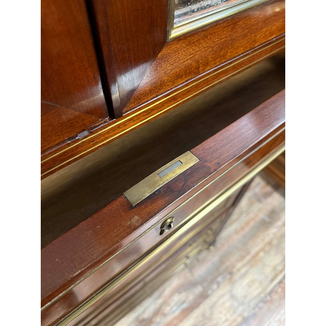 Louis XVI Parisian Guillotine Secretary in Cuban Mahogany, 1760s For Sale - Image 6 of 8