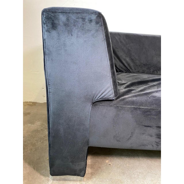 Mid-Century Modern Omnibus 2-Arm Sofa in Black Velvet from Vladimir Kagan, 1990s For Sale - Image 3 of 5