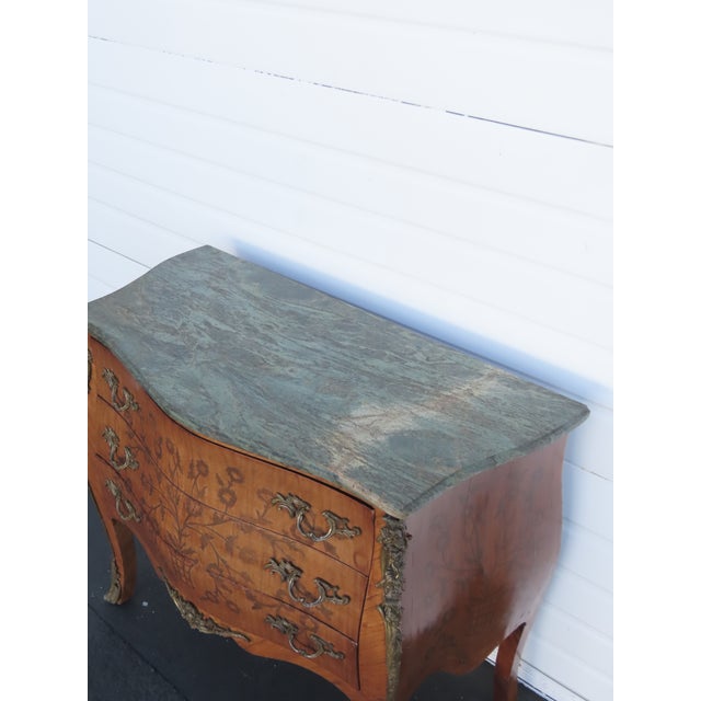 French Marble Top Bombay Serpentine Inlay Commode Dresser Bathroom Vanity 6433 For Sale - Image 9 of 18