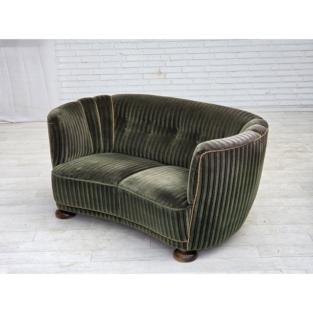 Danish 2-Seater Curved Sofa in Furniture Velour and Oak Wood, 1960s For Sale - Image 16 of 18