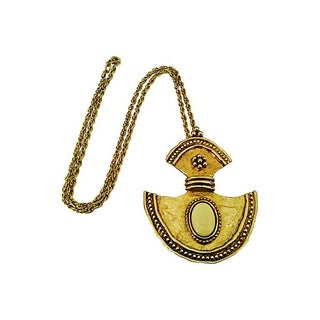 Etruscan-Style Cabochon Pendant For Sale