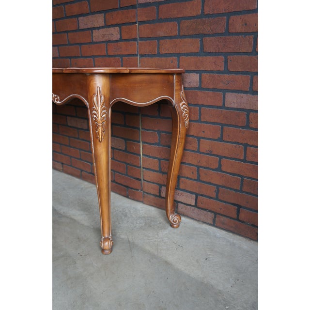 French Provincial Ethan Allen Collectors Classics Marquetry Console Table For Sale - Image 3 of 6