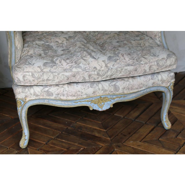 Pair of Mid 20th Century Louis XV Wingback Bergère Armchairs – Floral Upholstery For Sale - Image 14 of 18