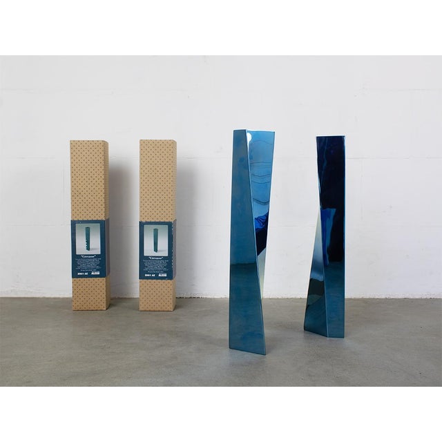 2000 - 2009 Crevasse Vases from Zaha Hadid and Alessi, 2003, Set of 2 For Sale - Image 5 of 10